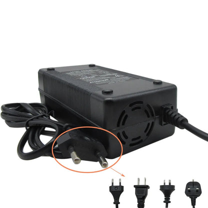 33.6V 5A 3A Lithium Battery Charger 28.8V 5A 29.6V 8S Li Ion 20AH 30AH Batterie Fast Charger DC Connector With Fan