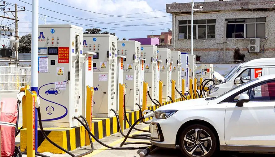 240KW Commercial EV DC Charger Rapid Charging Station for Electric Vehicles Public Parking Highway Rest Areas