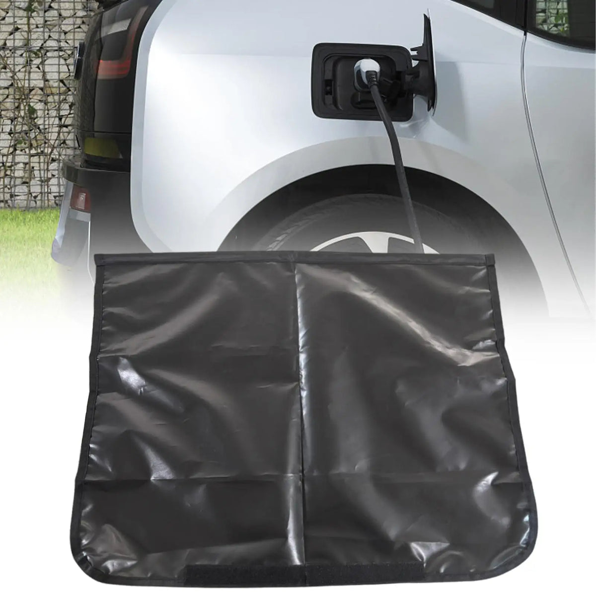 Ev Charger Port Cover Waterproof Outdoor Electric Car Charger Plug Cover Waterproof Plug Station for Vehicle Charging in Winter