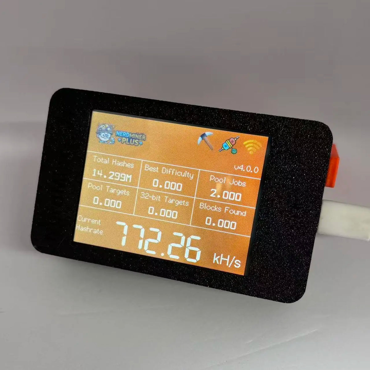 NMMINER NerdMiner Plus V4.0.0 ESP32 Development Board, 700+ KH/s Bitcoin Solo Miner, 2.8-Inch Touch Display