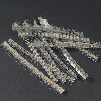 200pcs 1210 SMD Capacitor 6.3V 10V 16V 25V 50V 10 Kinds*20pcs Capacitors Pack 0.1UF 0.47UF 0.68UF 1UF 2.2UF 10UF 100UF