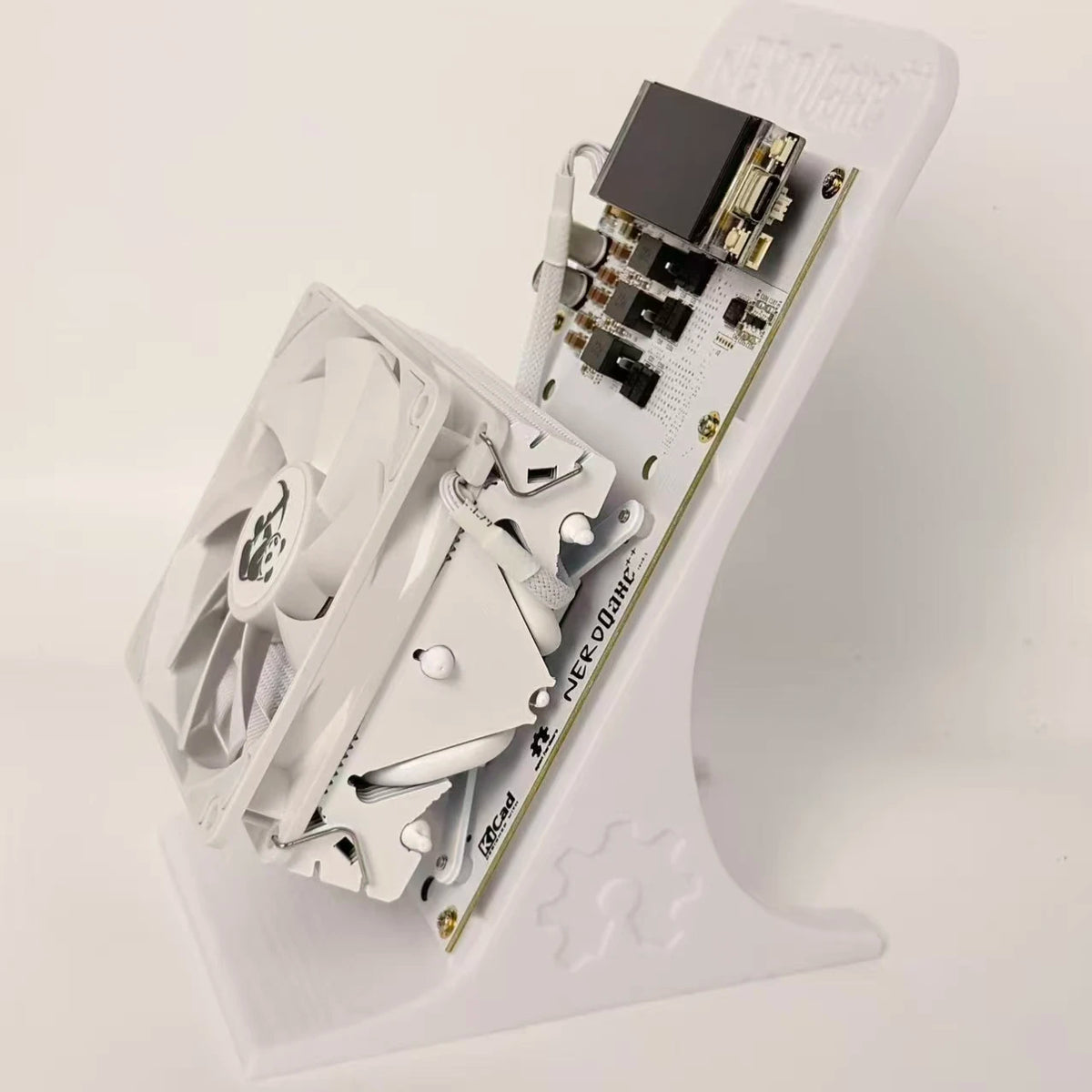 BItNerdQaxe++ Rev6.1 Bitcoin Miner 6TH/s 120W QAXENERD BTC Miner BM1370 Chip SHA-256 Crypto Mining Machine With Power Supply