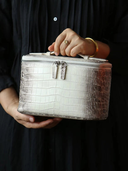 First layer cowhide crocodile pattern Makeup Bag Large Capacity Women Travel Toiletry Carry Case Classic Organizr Cosmetic pouch