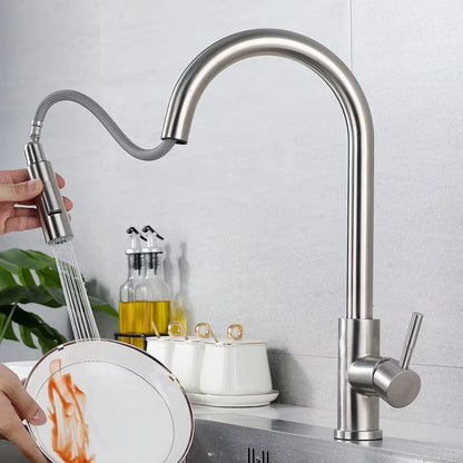 Silver/black stainless steel pull-out hot and cold water sink/washbasin faucet, suitable for kitchens, with splash-proof design.