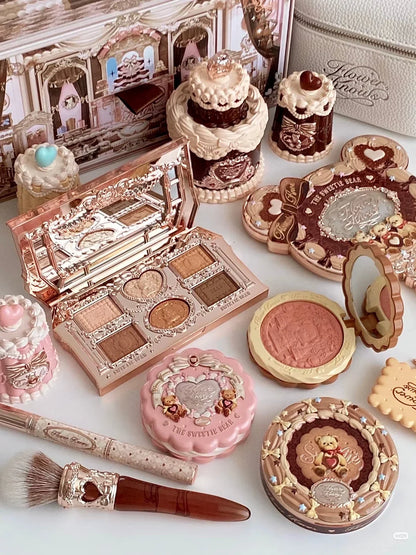 THE SWEETIE BEAR COLLECTION Makeup Gift Set All In Shimmer Eye Shadow Palette Blush Powder Lip Jelly Gift Box